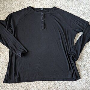 EUC 7degrees black henley, XXXL